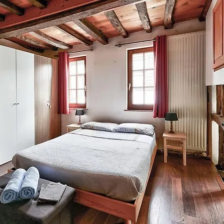 Maison De Spacieuse Et Calme En Plein Coeur D'amiens