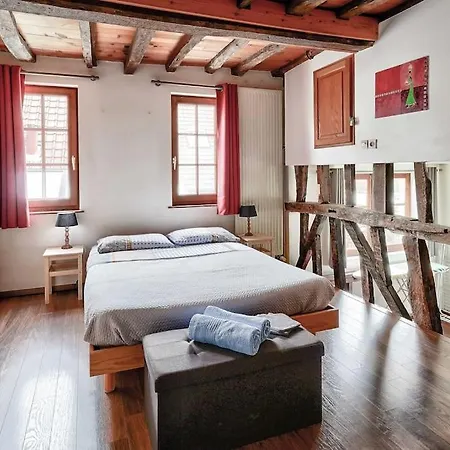 Maison De Spacieuse Et Calme En Plein Coeur D'amiens