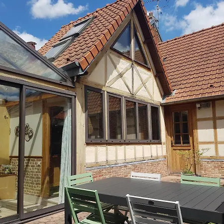 Maison De Spacieuse Et Calme En Plein Coeur D'amiens